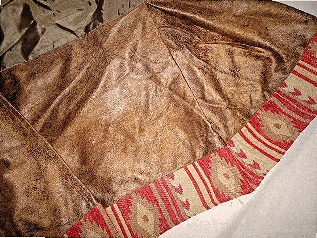 CARSTENS FLYING HORSE RED FAUX SUEDE AZTEC SOUTHWESTERN (1) QUEEN BEDSKIRT 17"