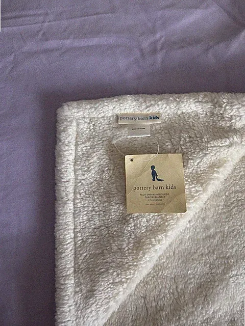 Pottery Barn Kids FAUX SHEARLING / SUEDE Throw BLANKET Lavender Soft 50x58 NWT